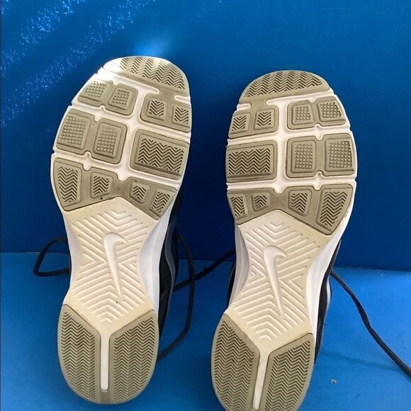 Nike Women In-Season TR 3 Training  Size 10 - Picture 10 of 10